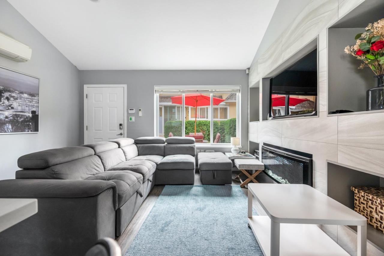 Stylish Dual Bedroom Suite In Van West Vancouver Kültér fotó